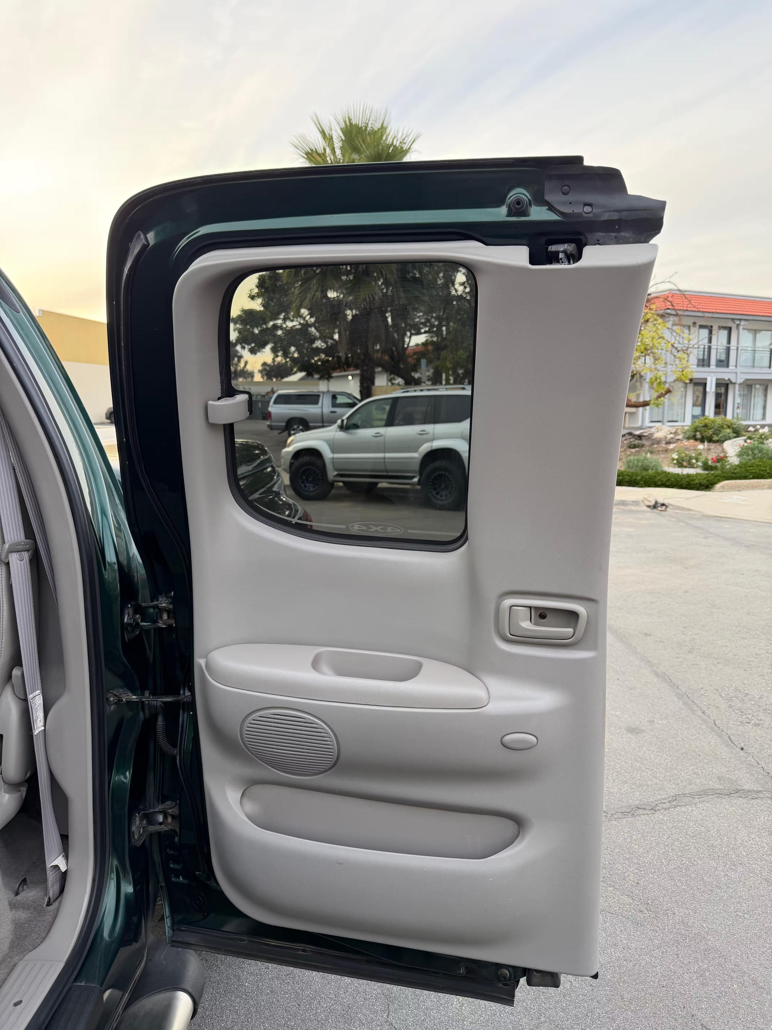 2004 Toyota Tundra Limited Step Side 4×4