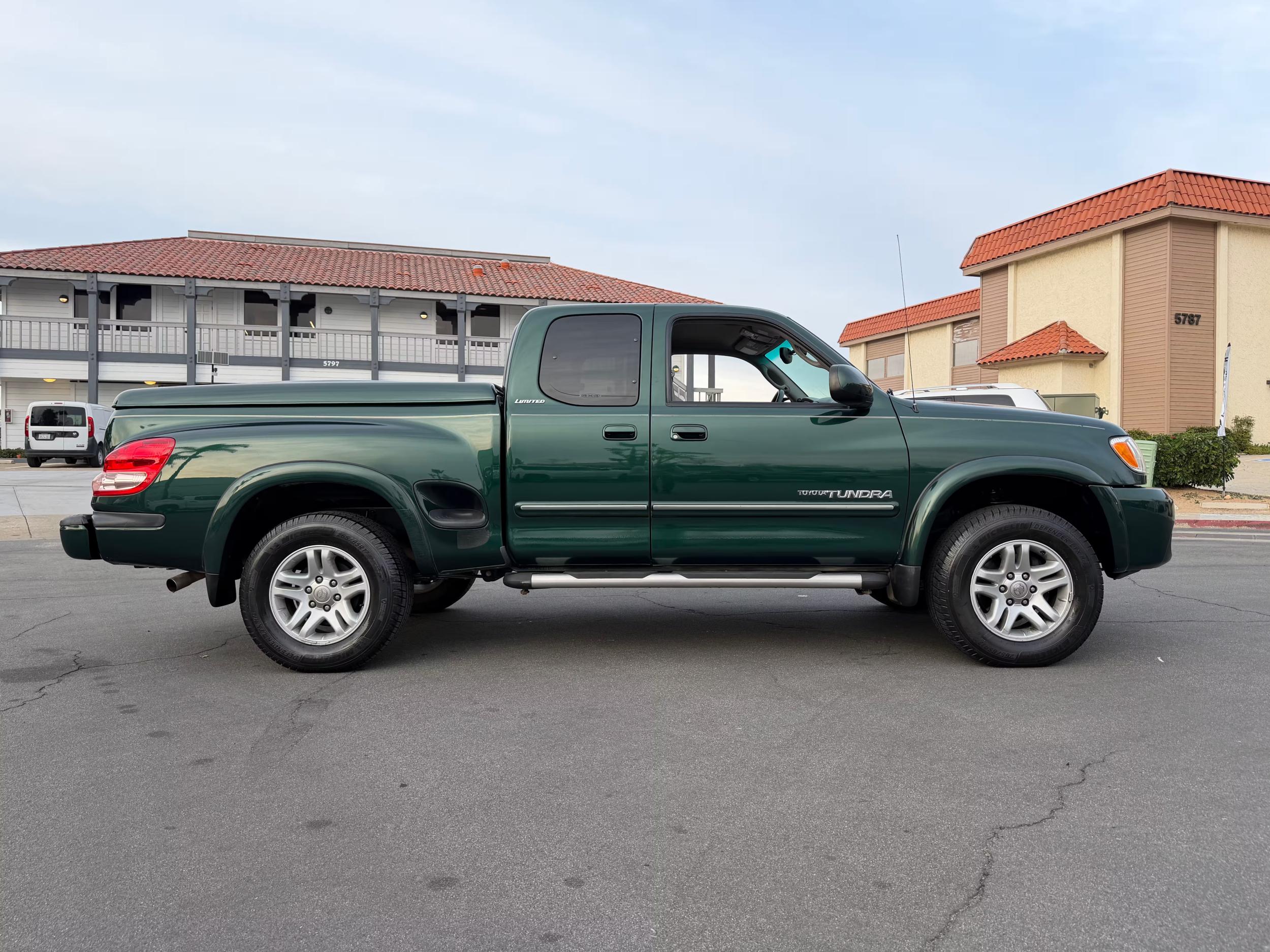 2004 Toyota Tundra Limited Step Side 4×4