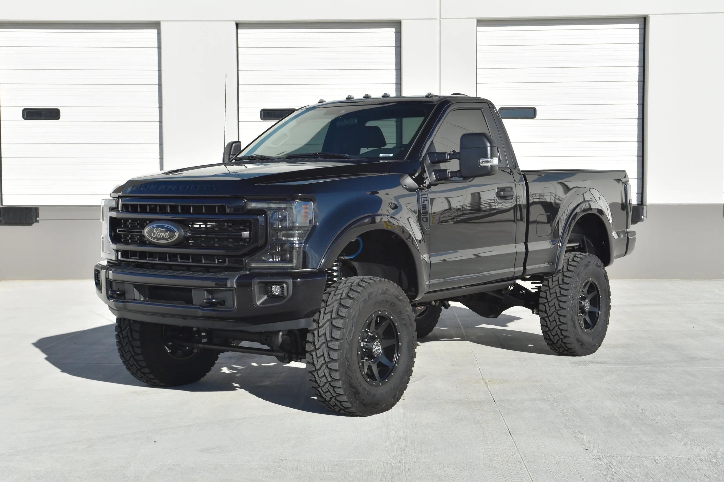 2022 Ford F-350 SuperShorty