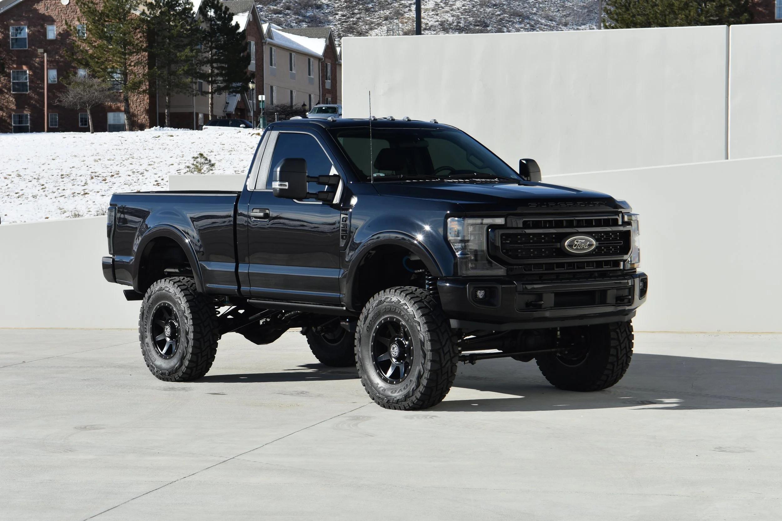 2022 Ford F-350 SuperShorty