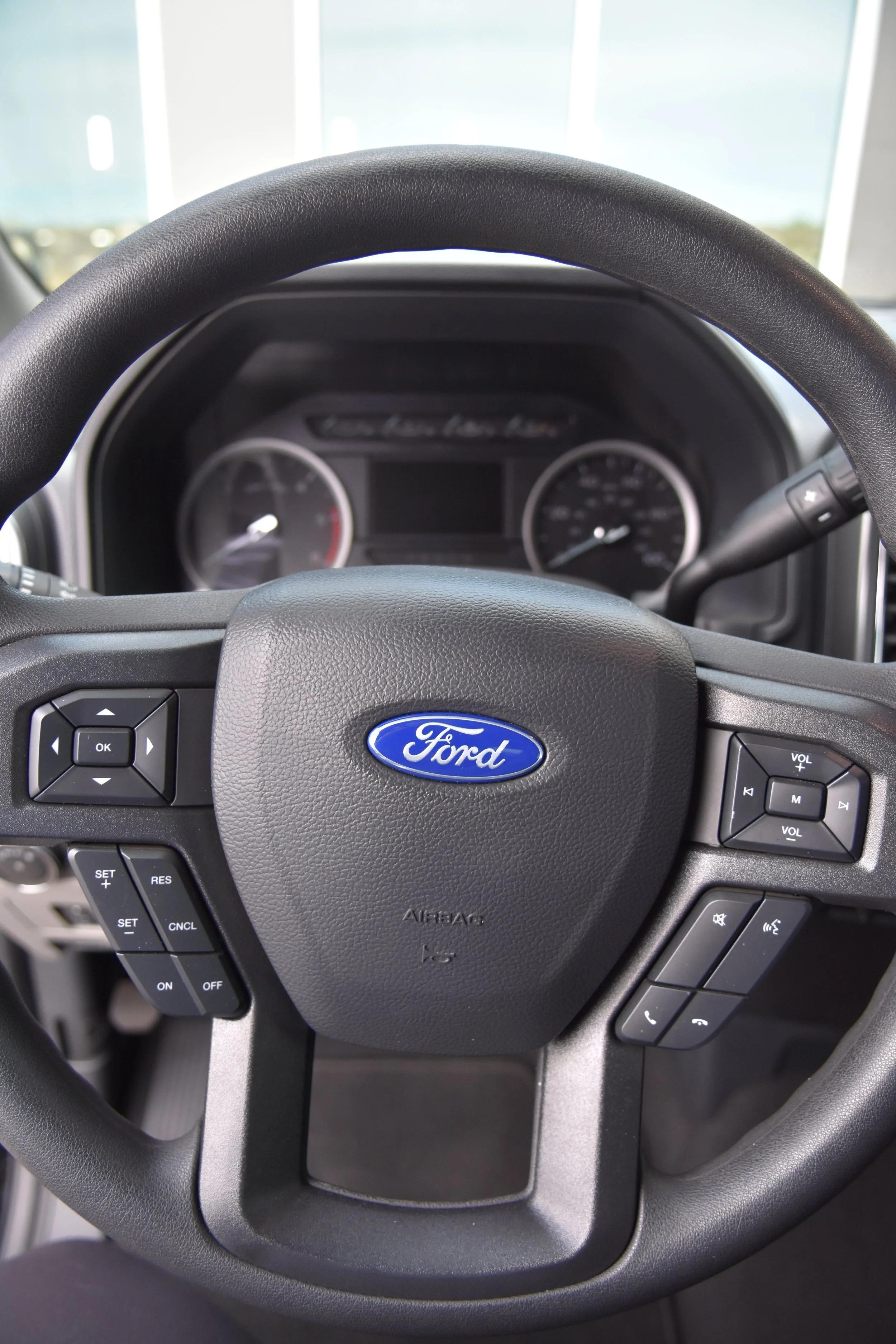 2022 Ford F-350 SuperShorty