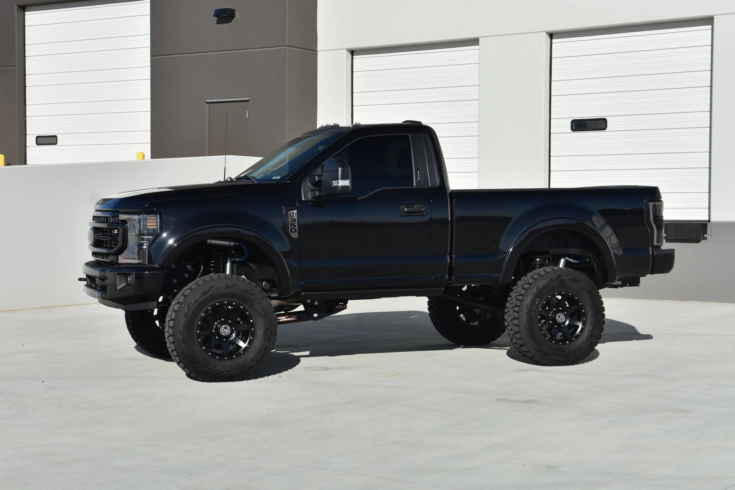 2022 Ford F-350 SuperShorty