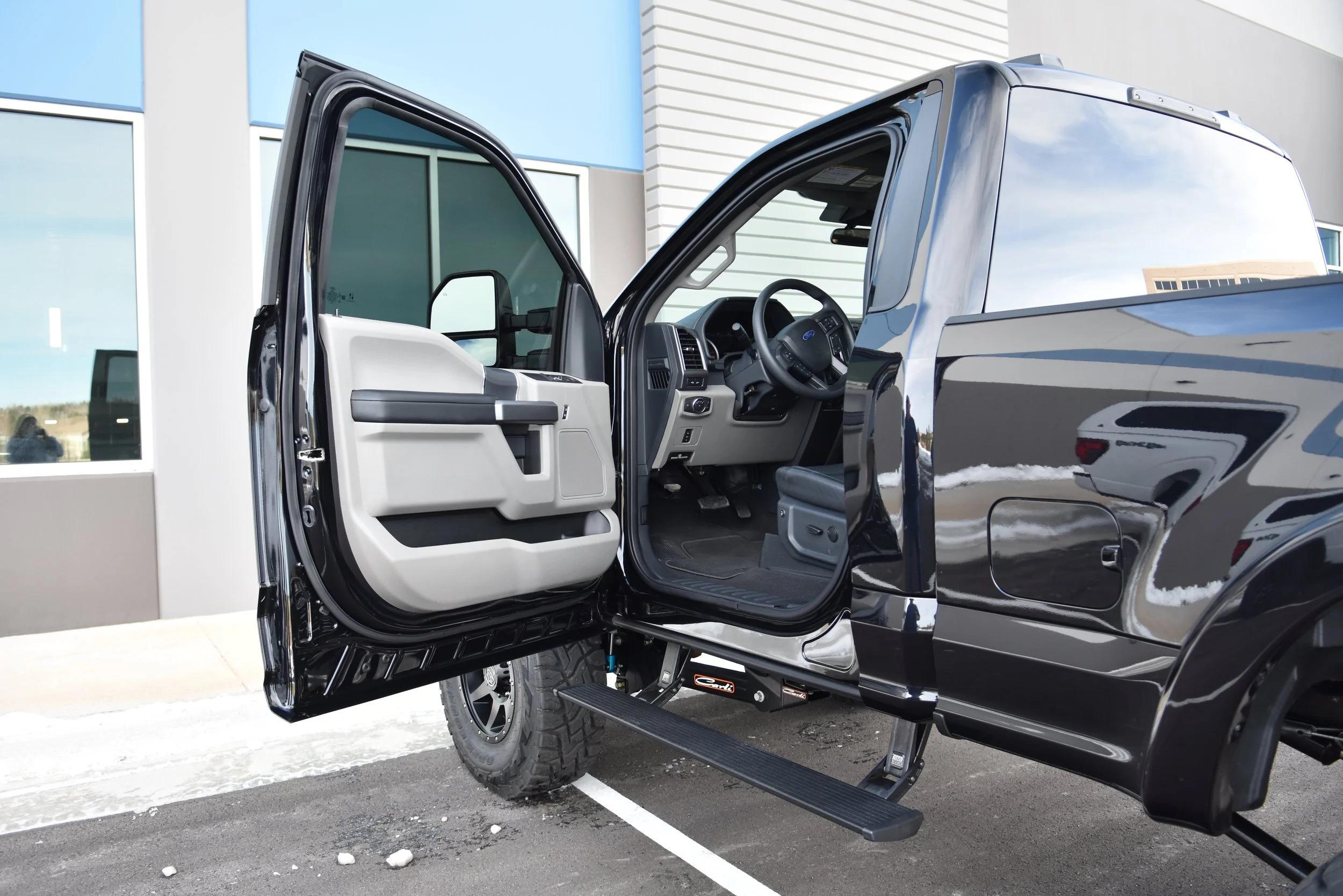 2022 Ford F-350 SuperShorty