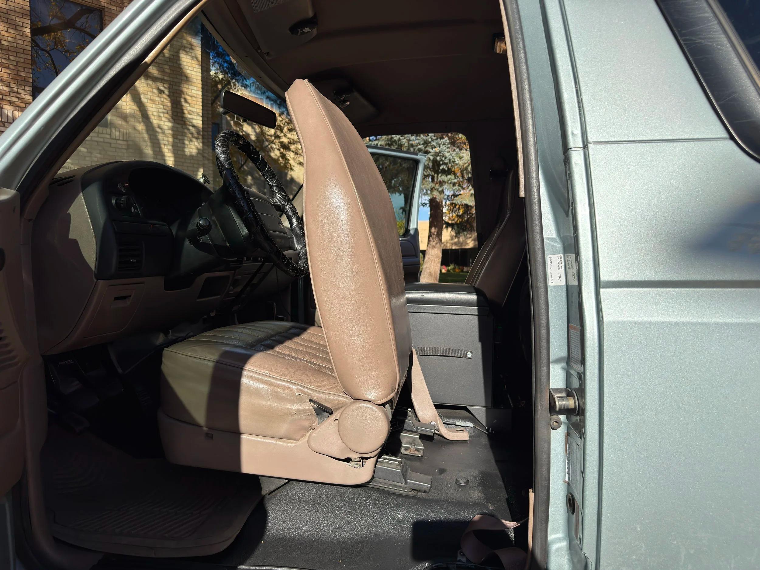 Custom 1996 Ford Bronco XL