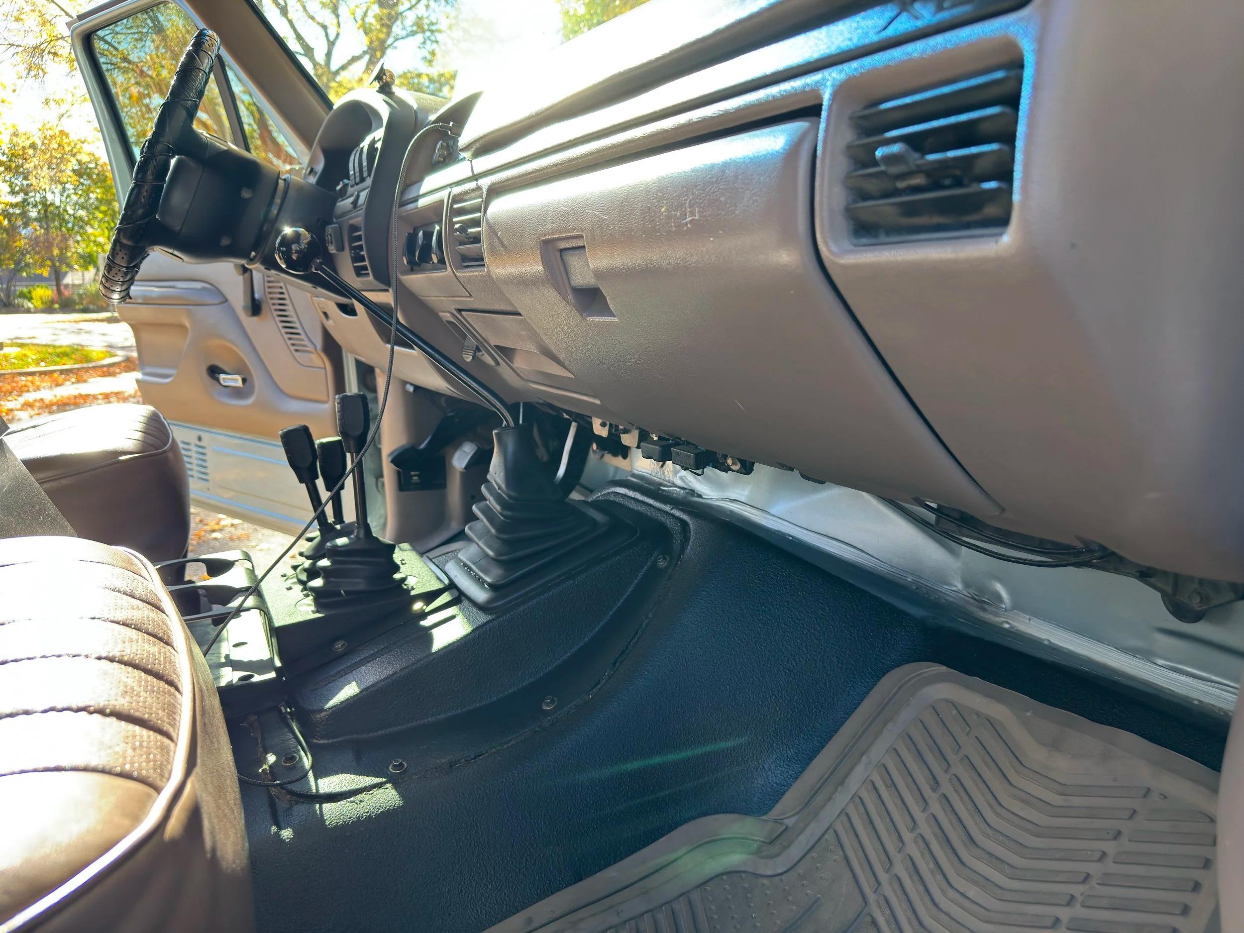 Custom 1996 Ford Bronco XL