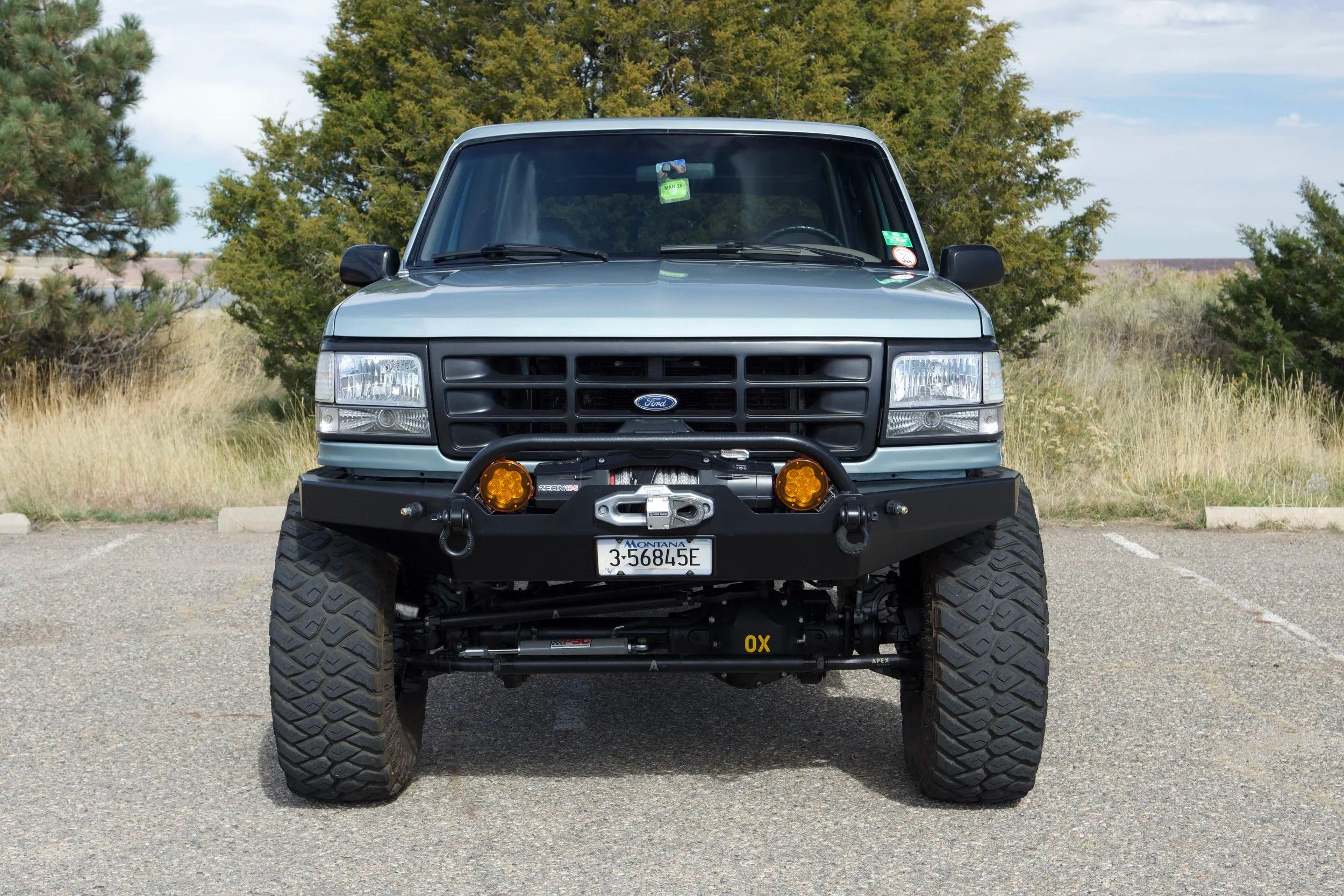 Custom 1996 Ford Bronco XL - 5