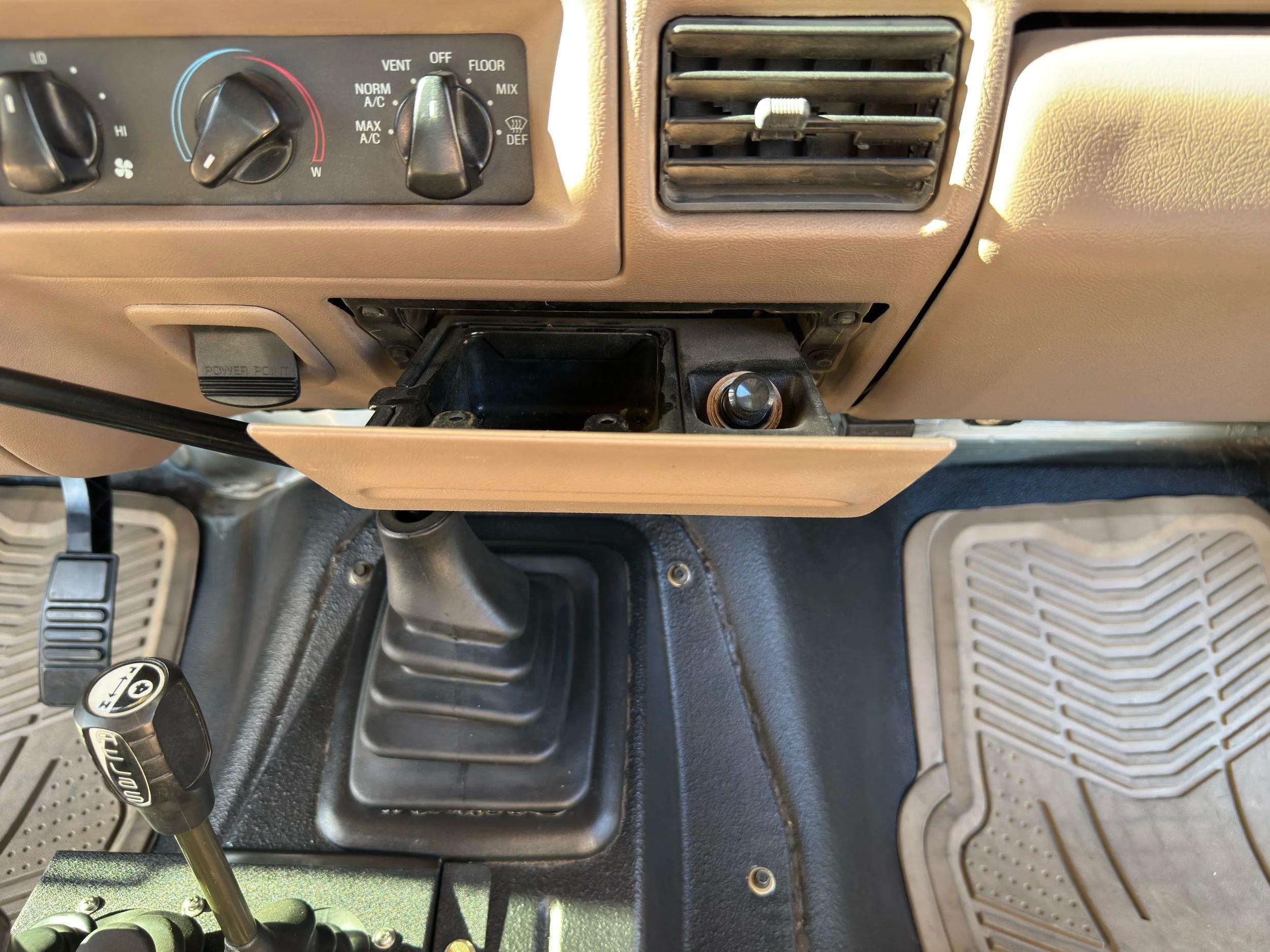 Custom 1996 Ford Bronco XL