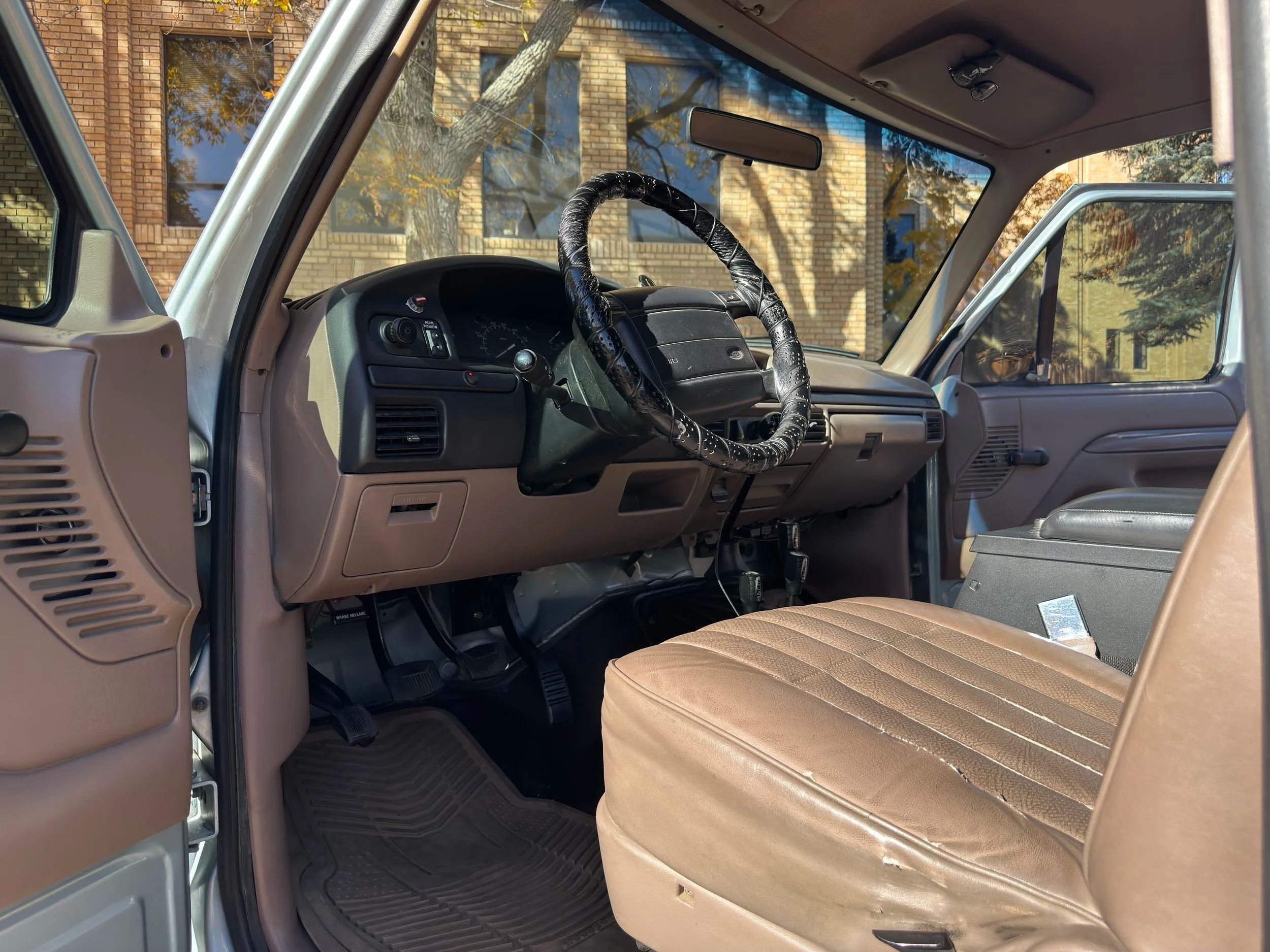 Custom 1996 Ford Bronco XL