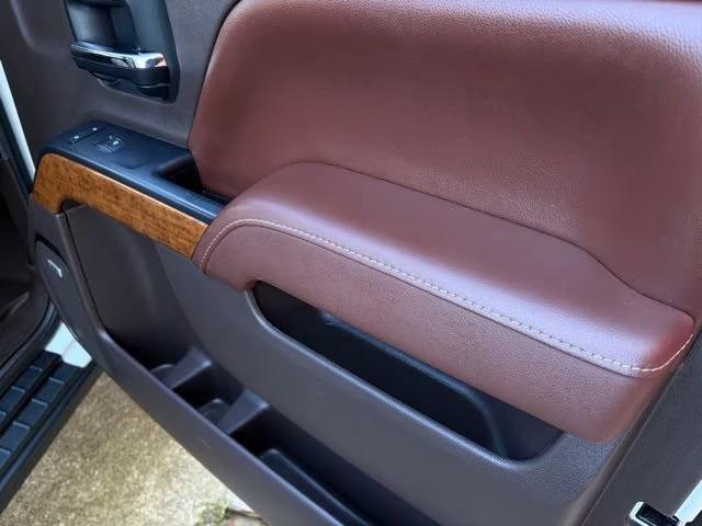 2016 Chevrolet Silverado 1500 High Country