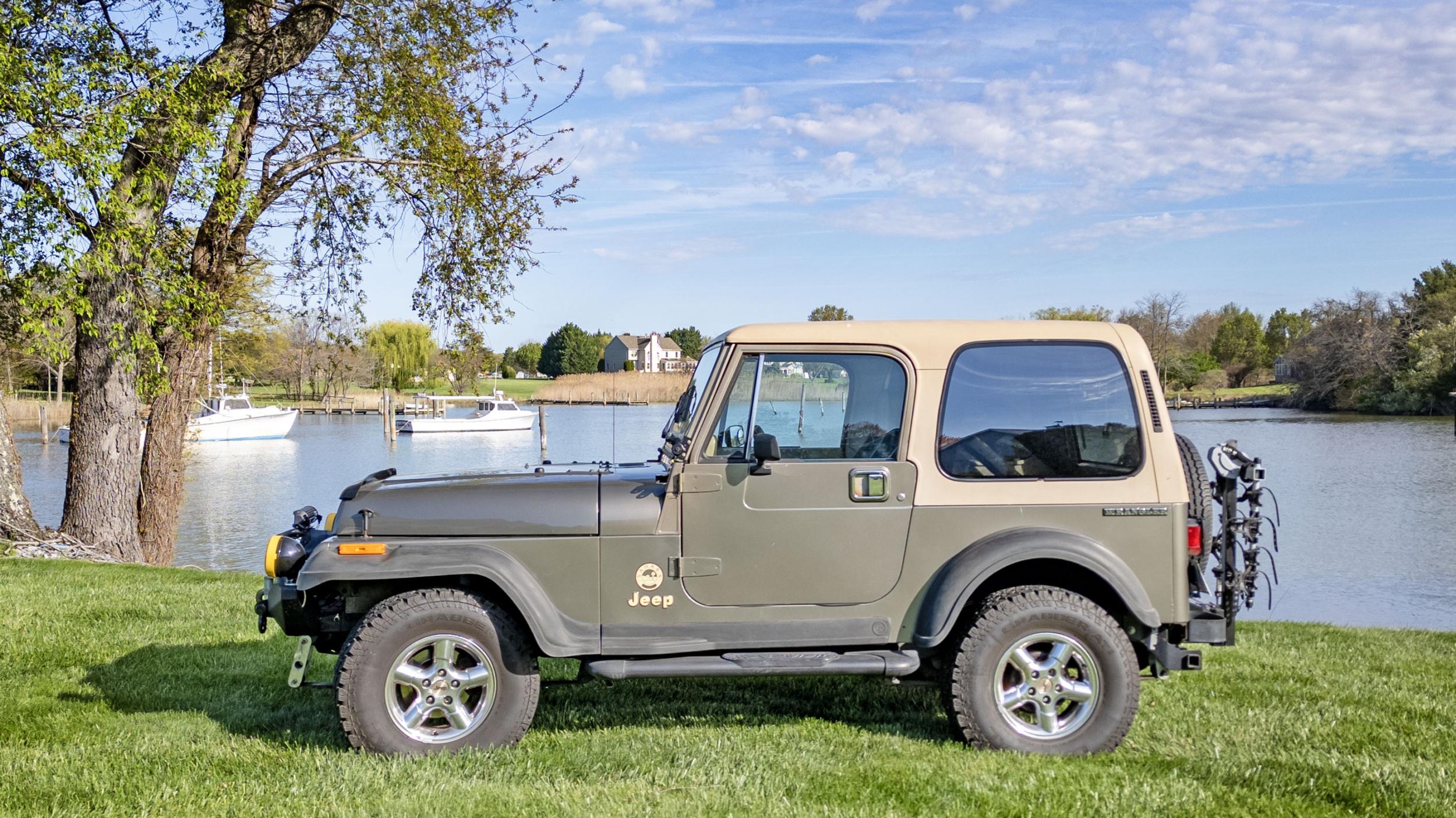 1990 Jeep Wrangler Sahara (YJ) - 2