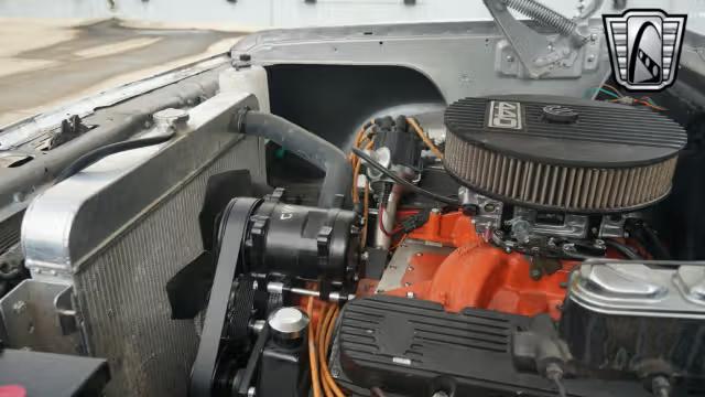 1975 Dodge Ramcharger SE 440 Restomod