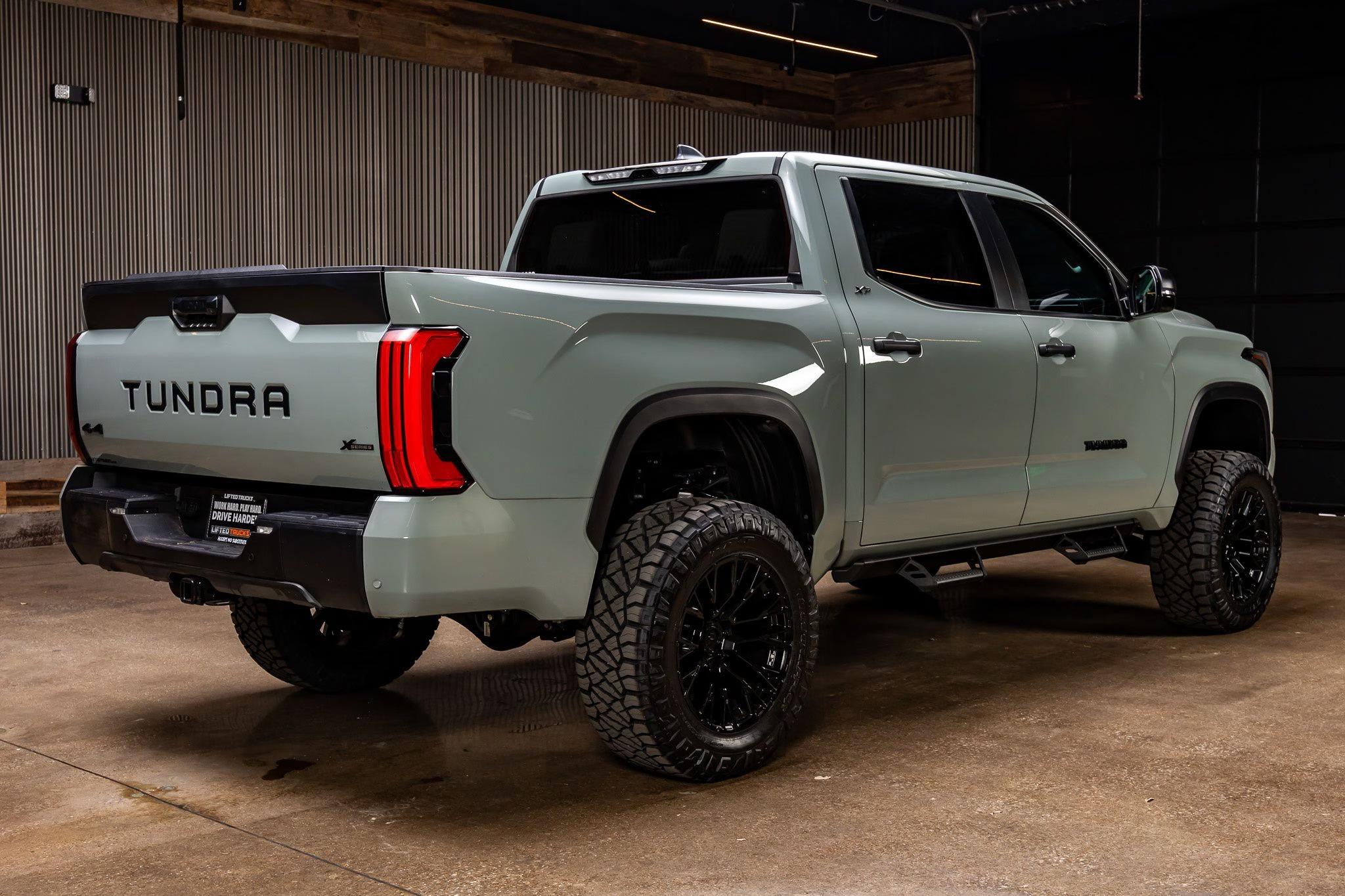 2024 Toyota Tundra SR5