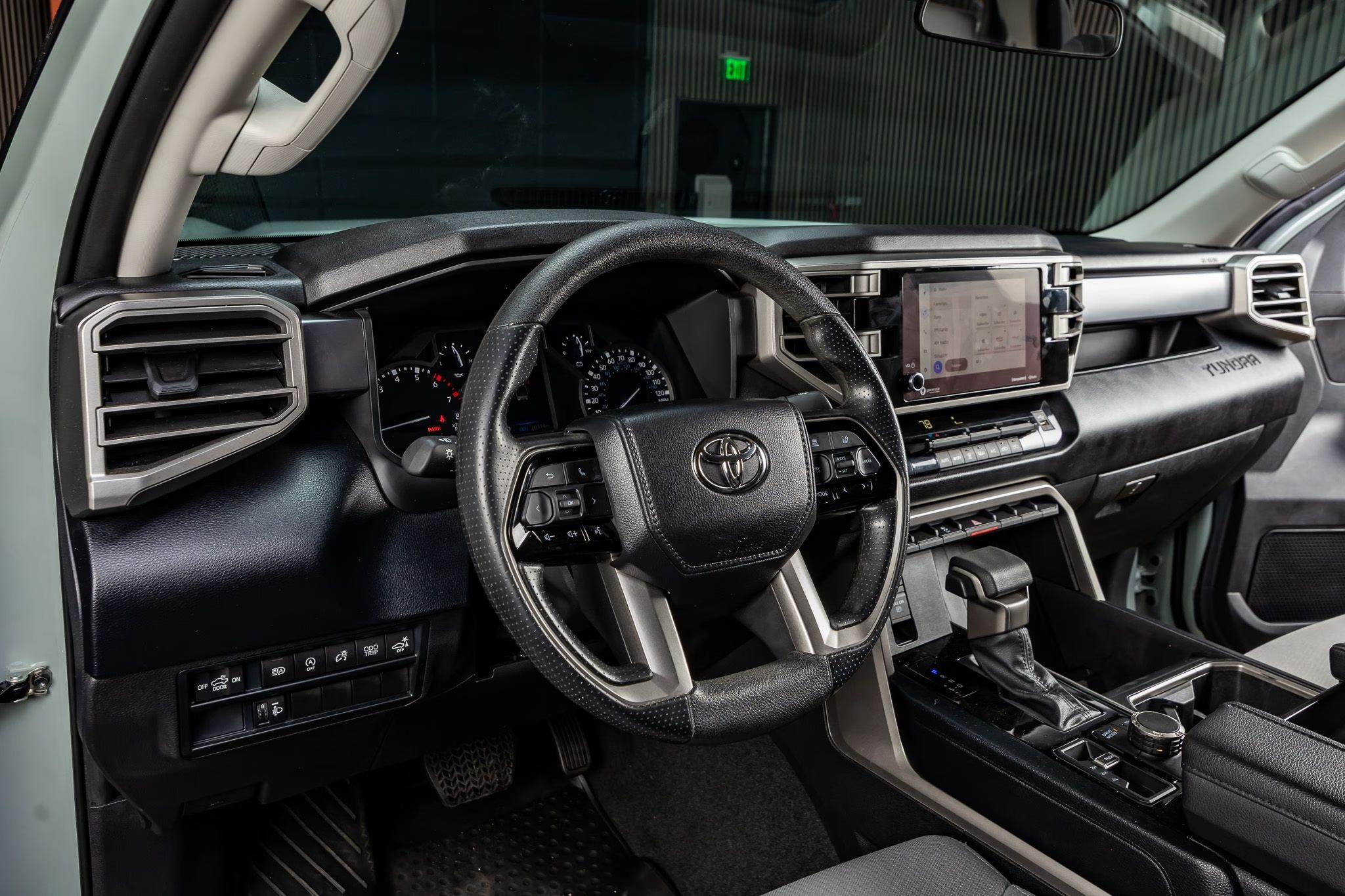 2024 Toyota Tundra SR5