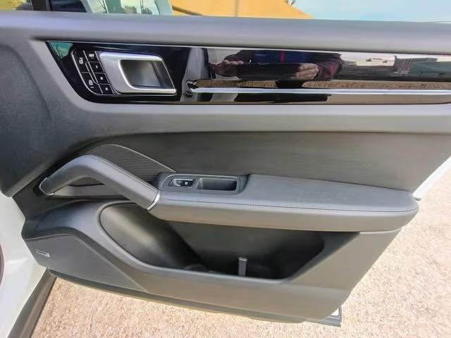 2020 Porsche Cayenne