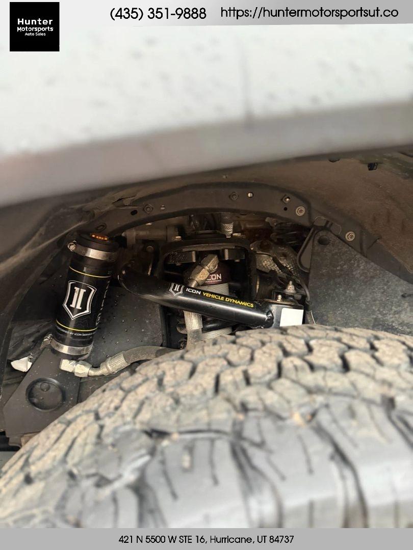 2021 Toyota Tacoma TRD Off-Road - 5