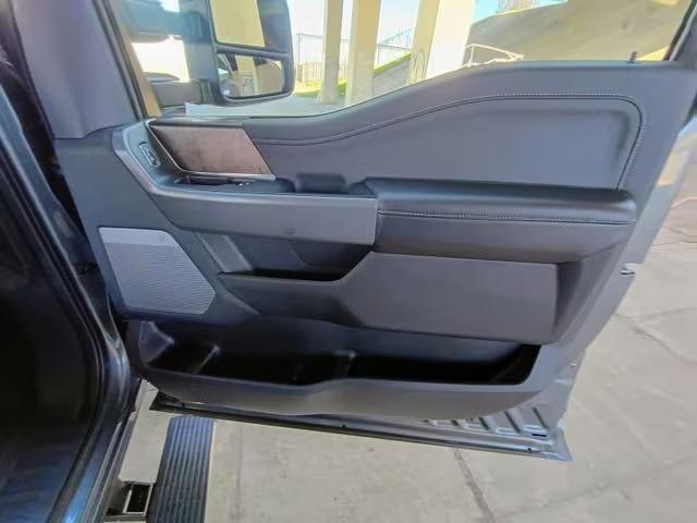 2024 Ford F-350 Super Duty Lariat