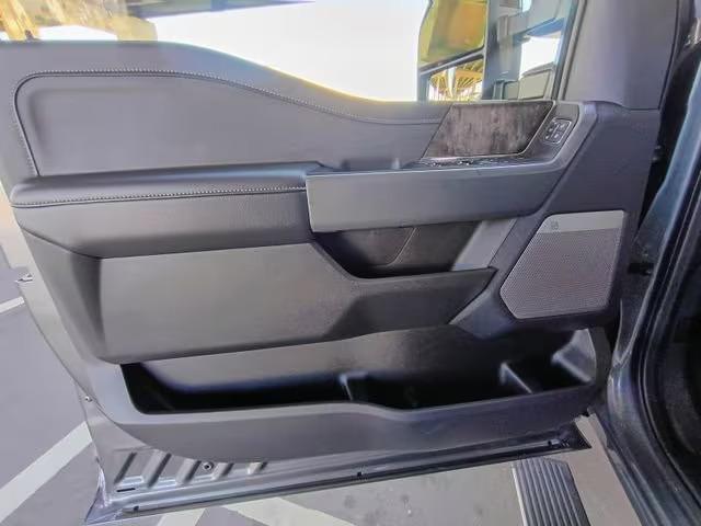 2024 Ford F-350 Super Duty Lariat