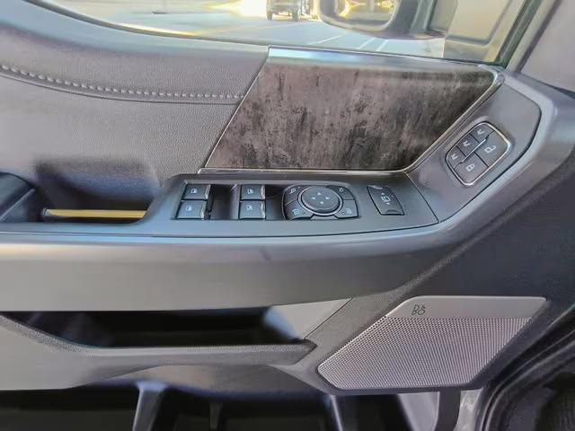 2024 Ford F-350 Super Duty Lariat