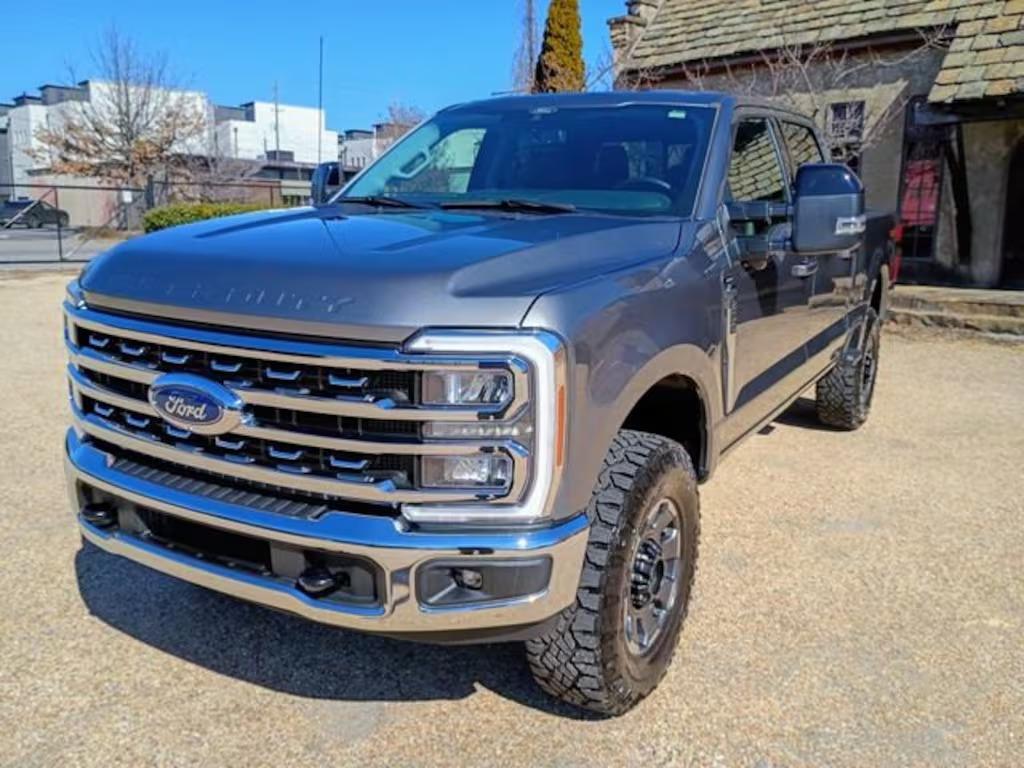 2024 Ford F-350 Super Duty Lariat - 4