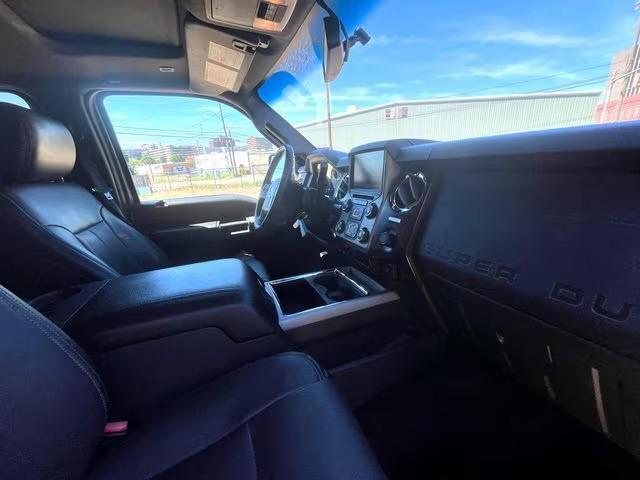 2016 Ford F-250 Super Duty Lariat