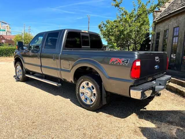 2016 Ford F-250 Super Duty Lariat - 5