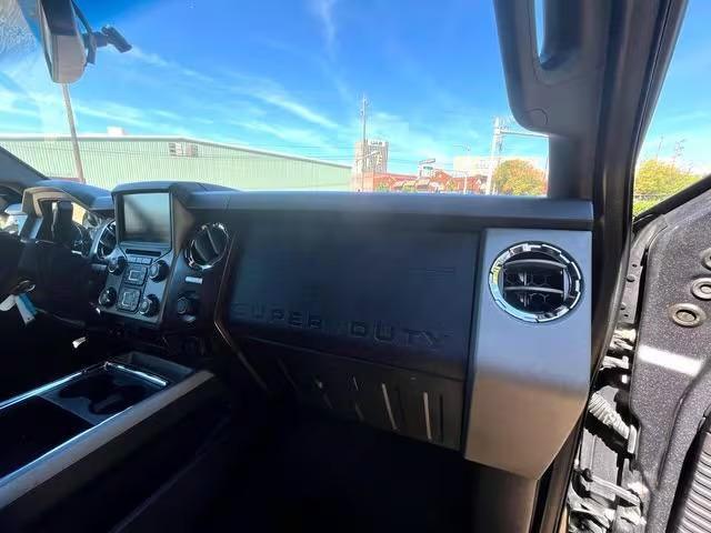 2016 Ford F-250 Super Duty Lariat