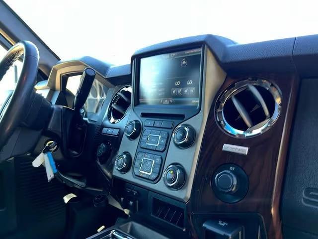 2016 Ford F-250 Super Duty Lariat