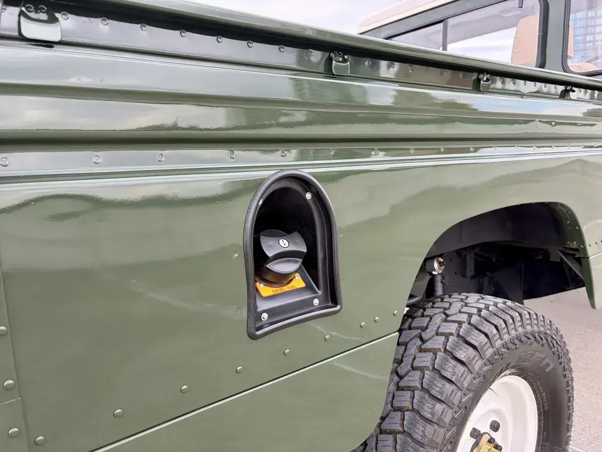 1994 Land Rover Defender 110 Hi-Cap