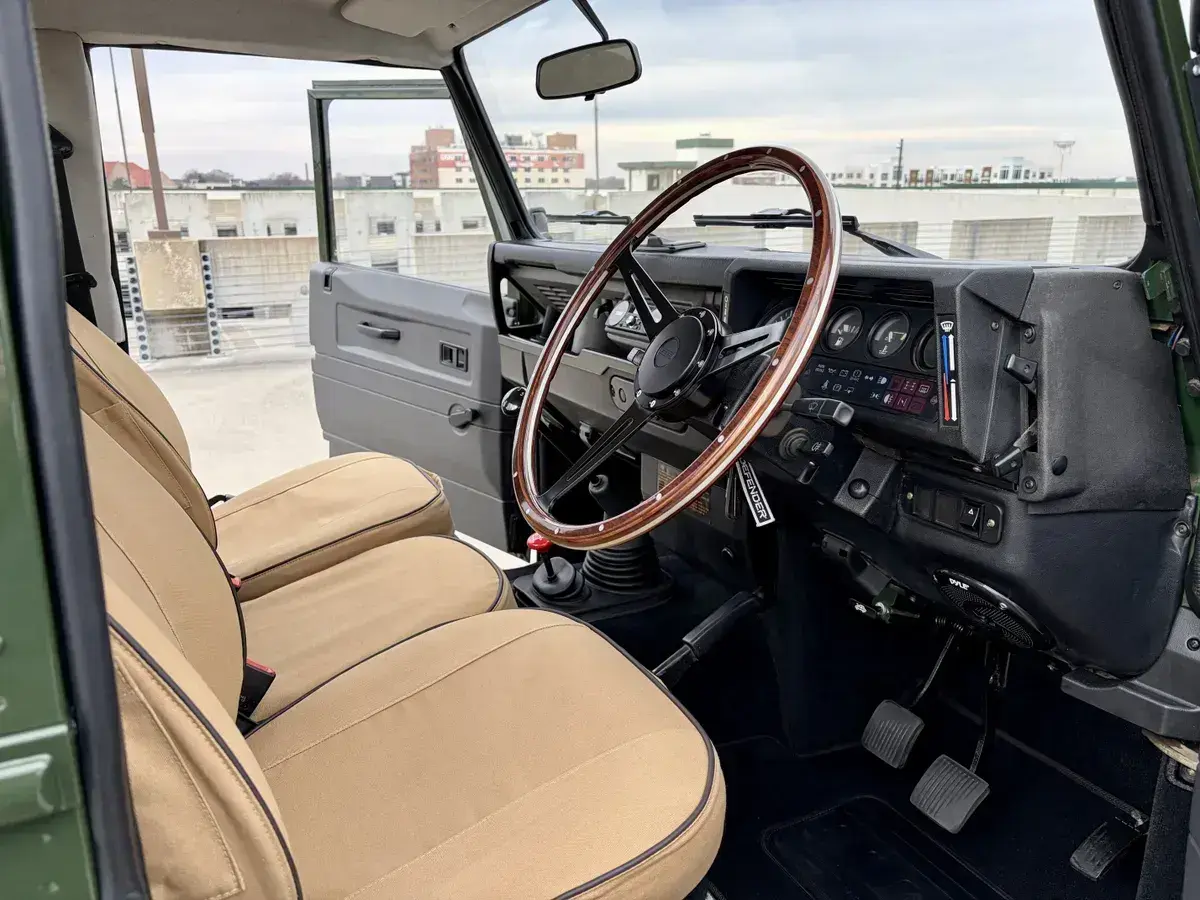 1994 Land Rover Defender 110 Hi-Cap