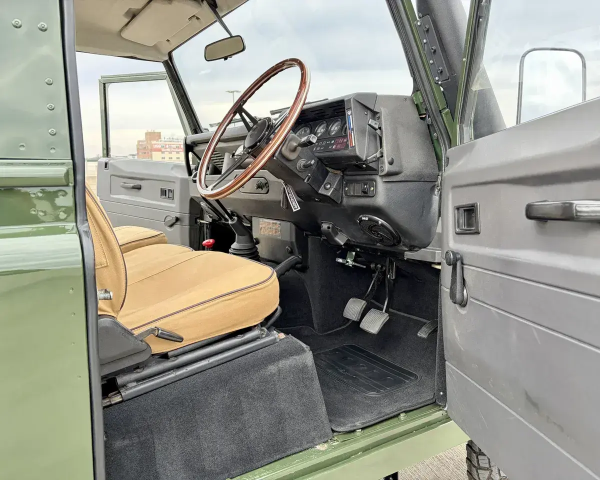 1994 Land Rover Defender 110 Hi-Cap