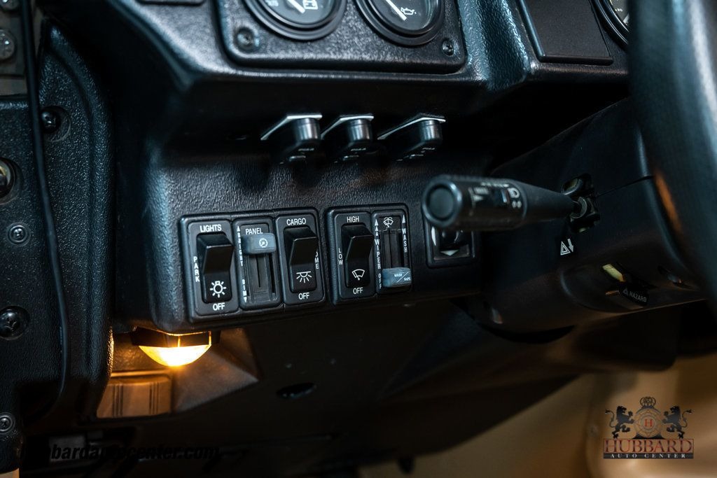 1999 AM General Hummer