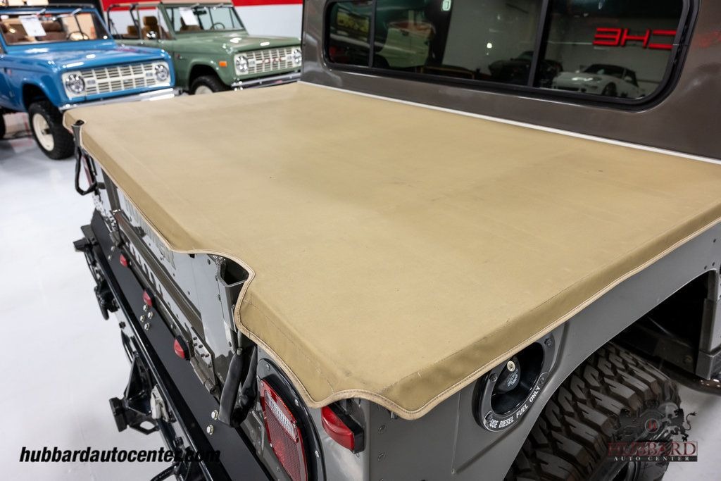 1999 AM General Hummer