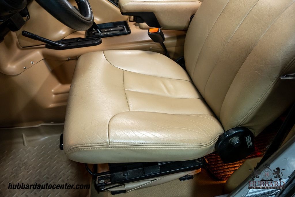 1999 AM General Hummer