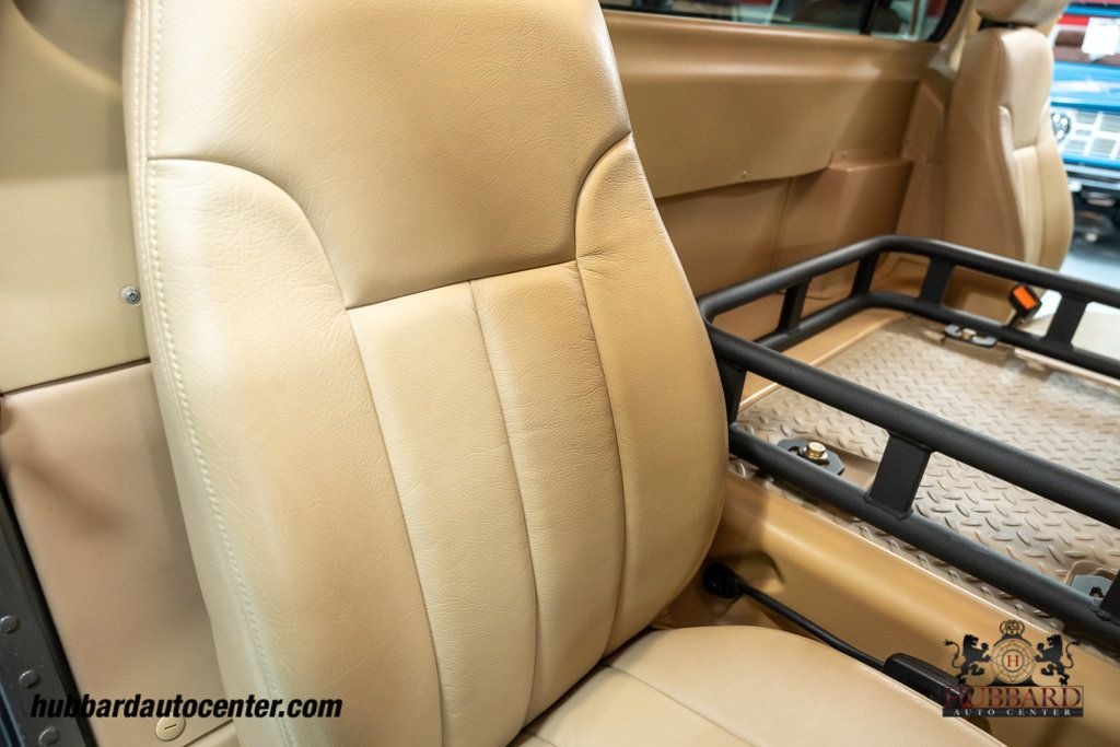 1999 AM General Hummer