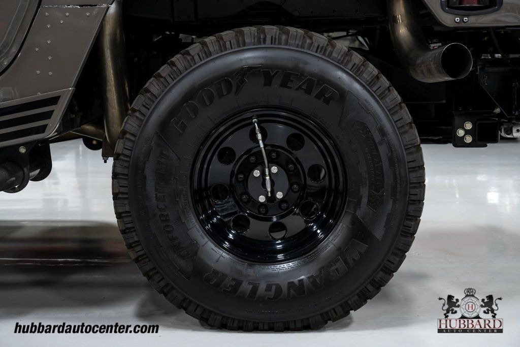 1999 AM General Hummer