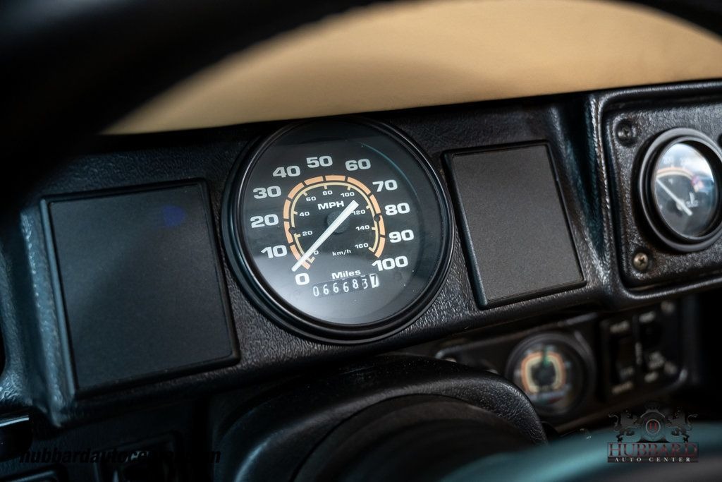 1999 AM General Hummer