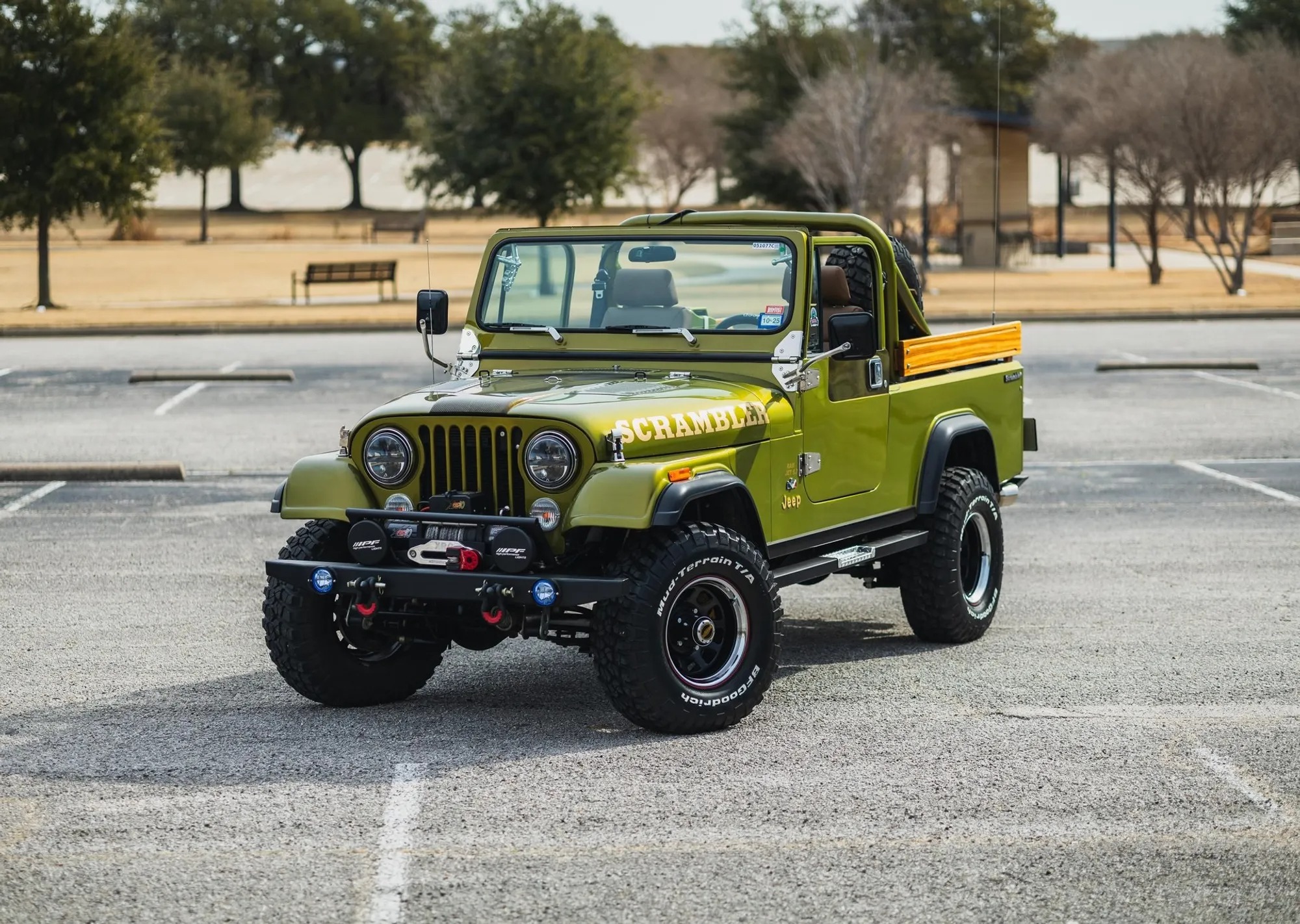 1984 Jeep CJ-8 Scrambler - 2