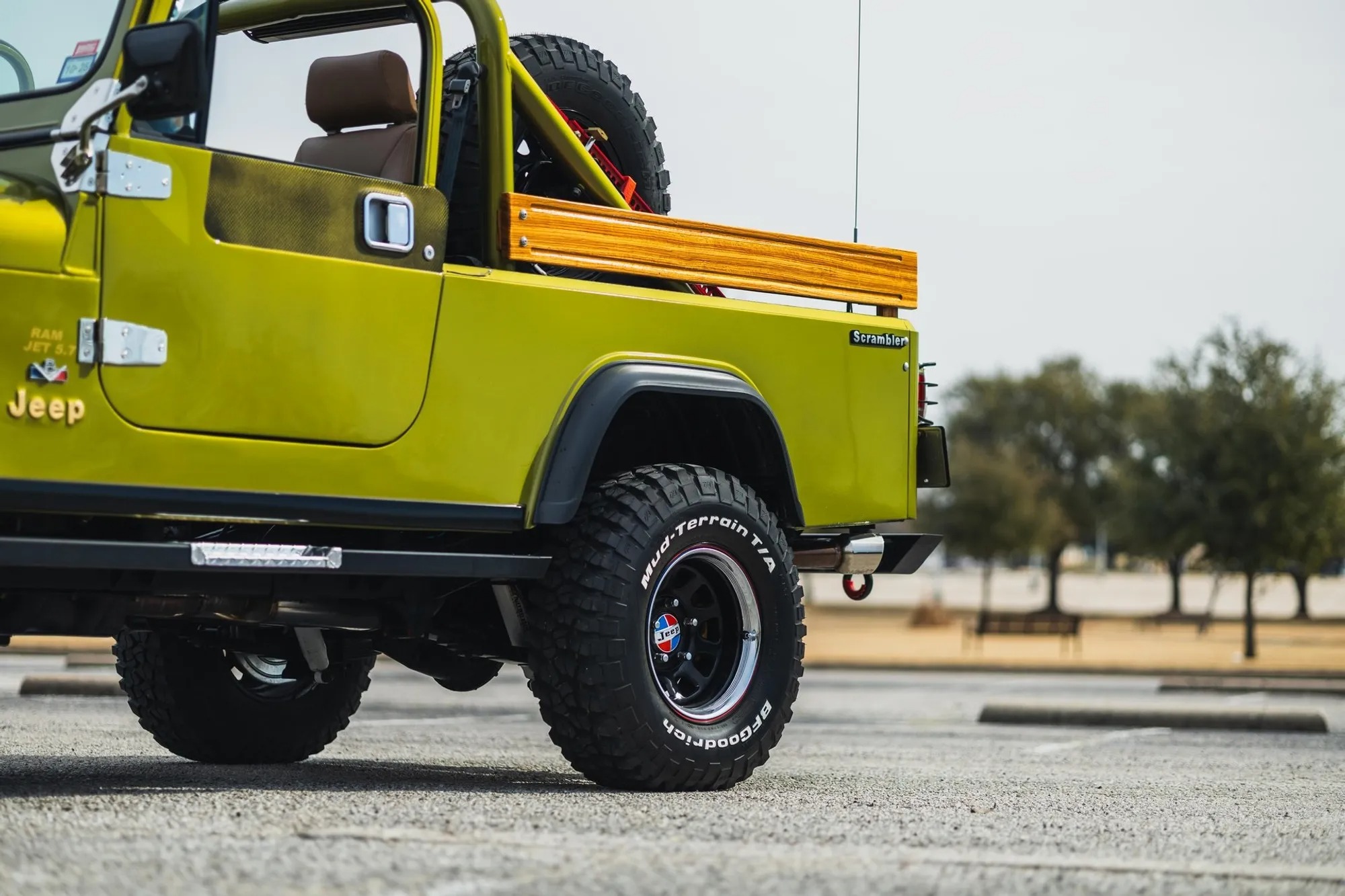 1984 Jeep CJ-8 Scrambler