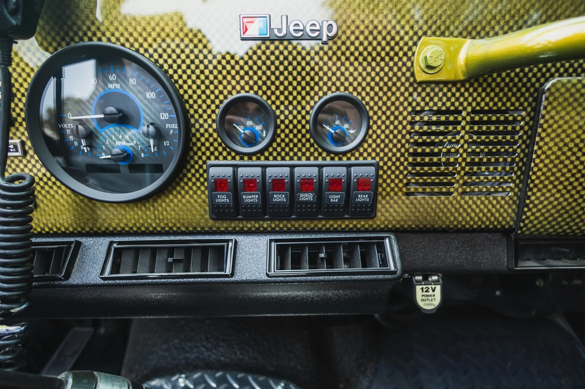 1984 Jeep CJ-8 Scrambler