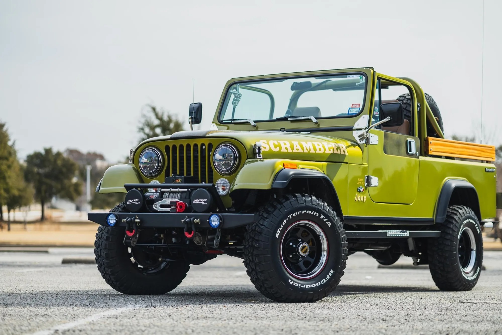 1984 Jeep CJ-8 Scrambler - 4