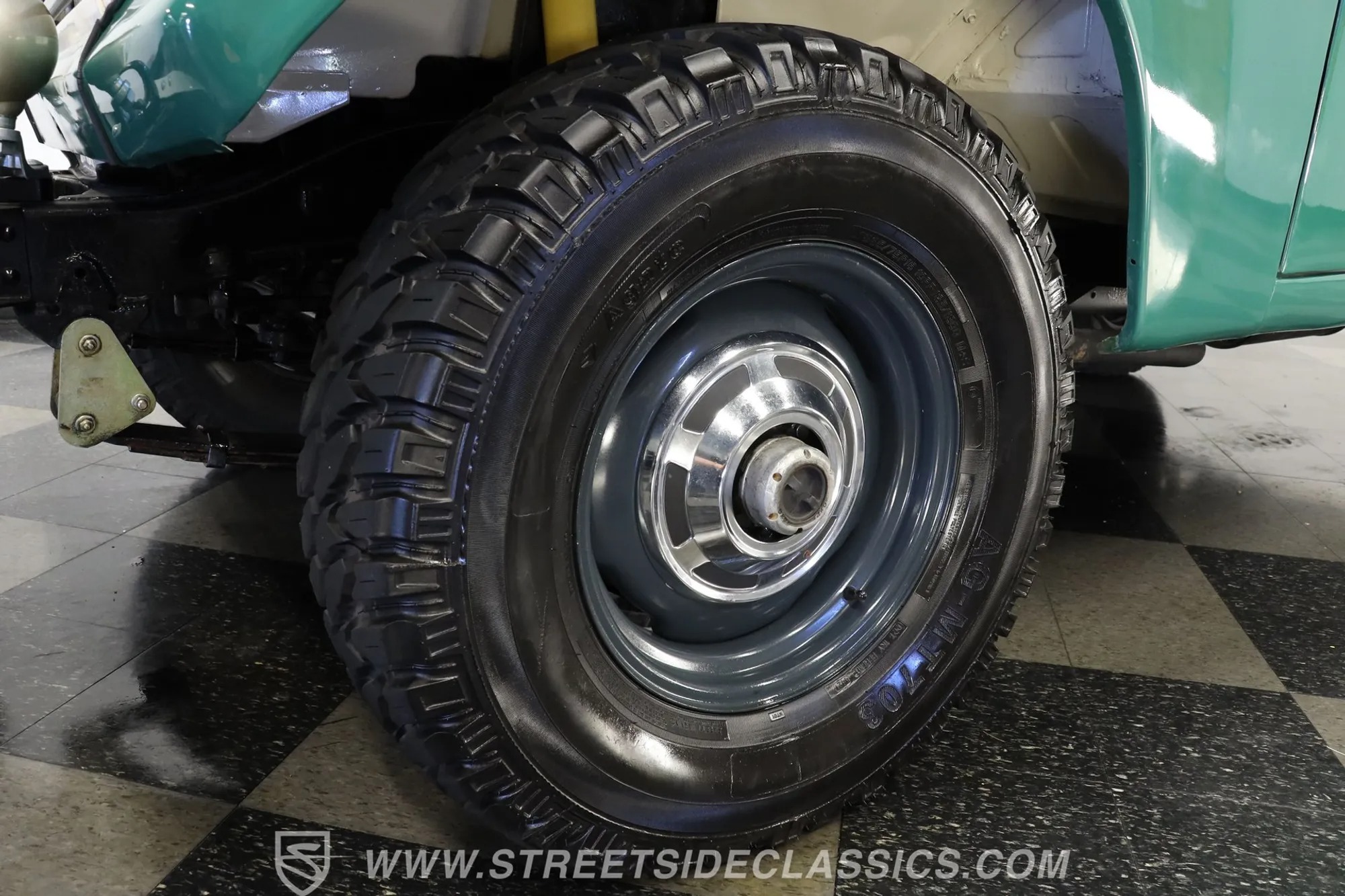 1977 Toyota Land Cruiser FJ55