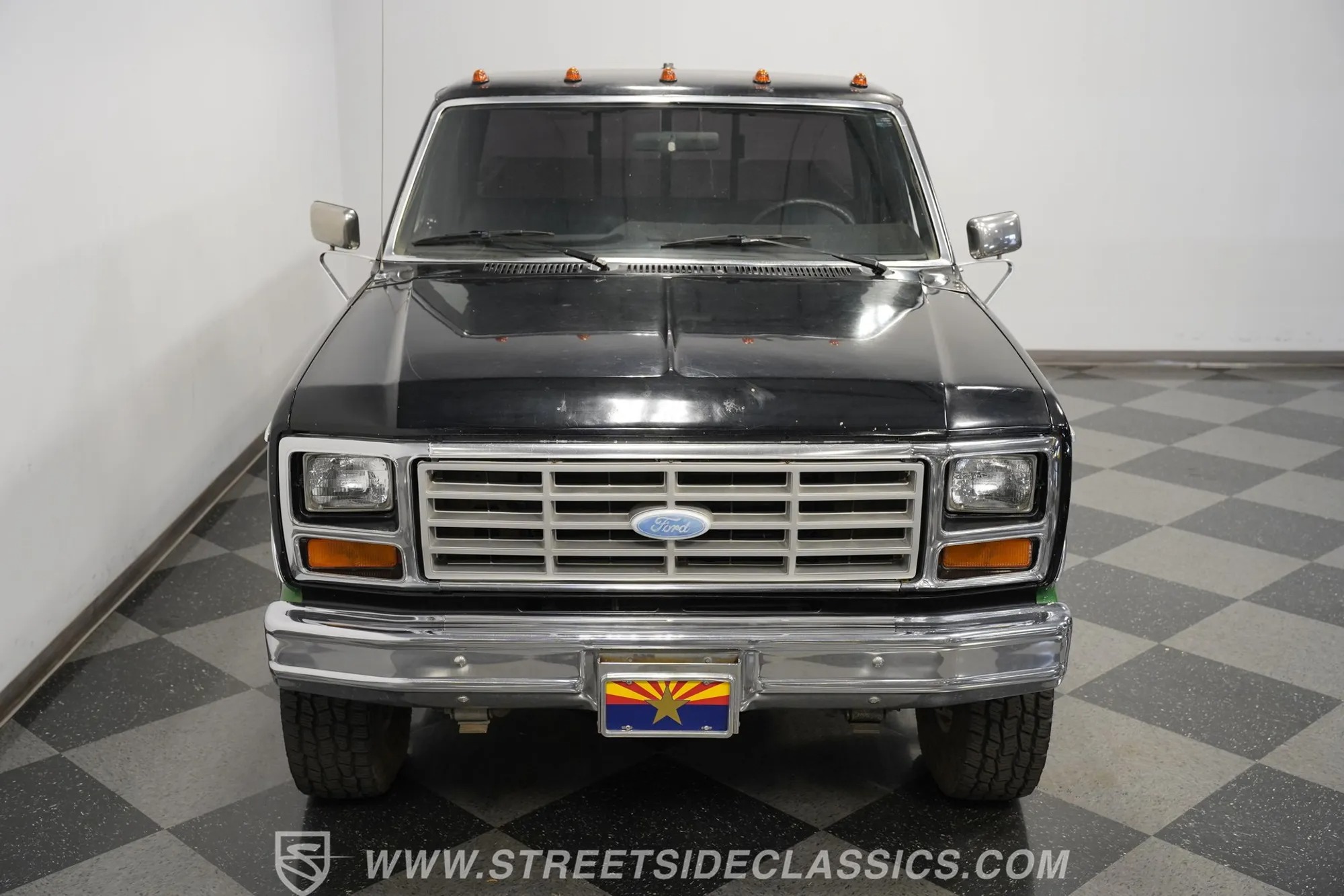 1983 Ford F-250 XLT 4×4