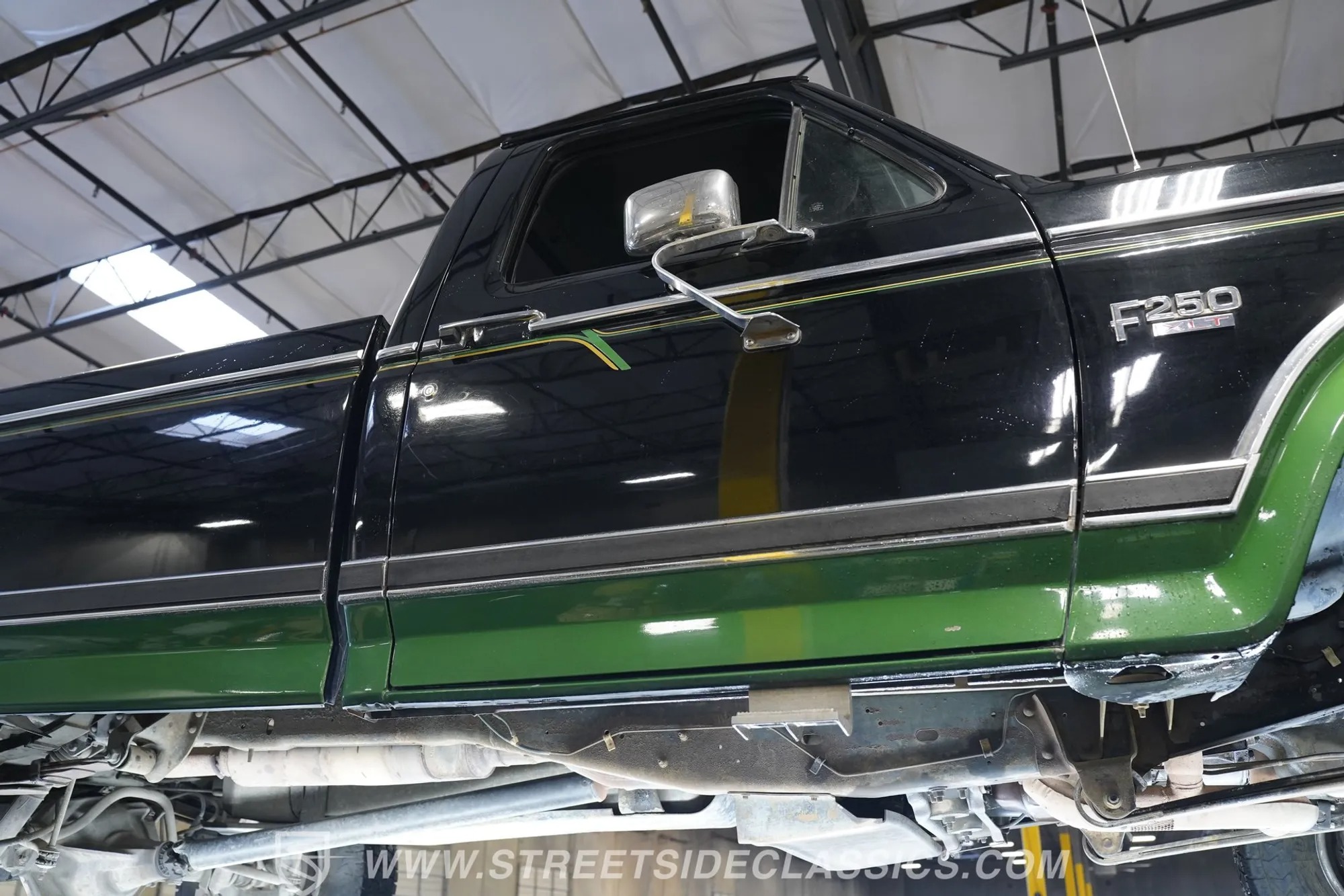 1983 Ford F-250 XLT 4×4