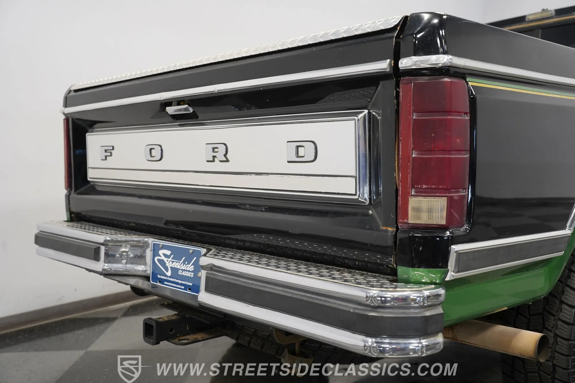 1983 Ford F-250 XLT 4×4