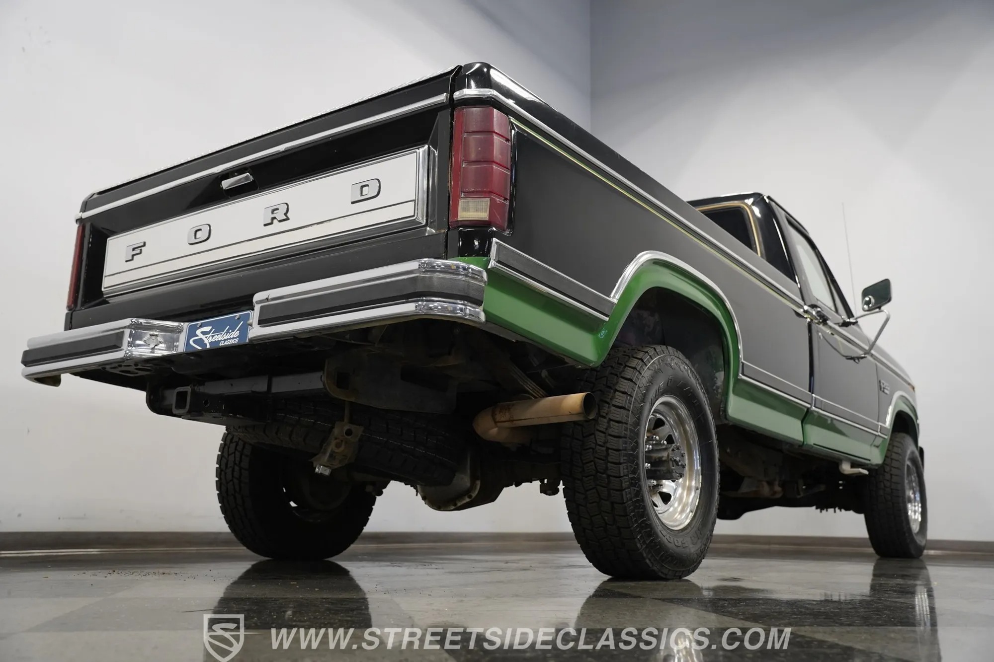 1983 Ford F-250 XLT 4×4