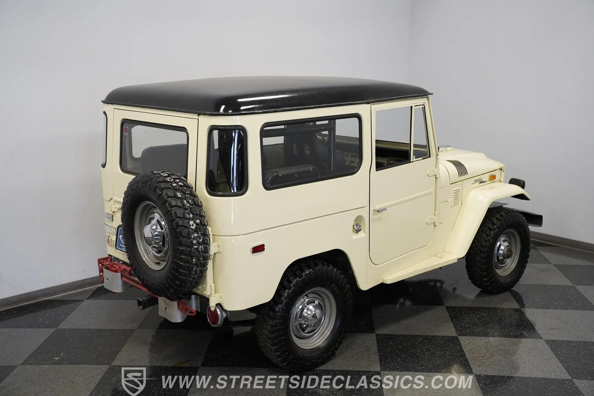 1970 Toyota Land Cruiser FJ40