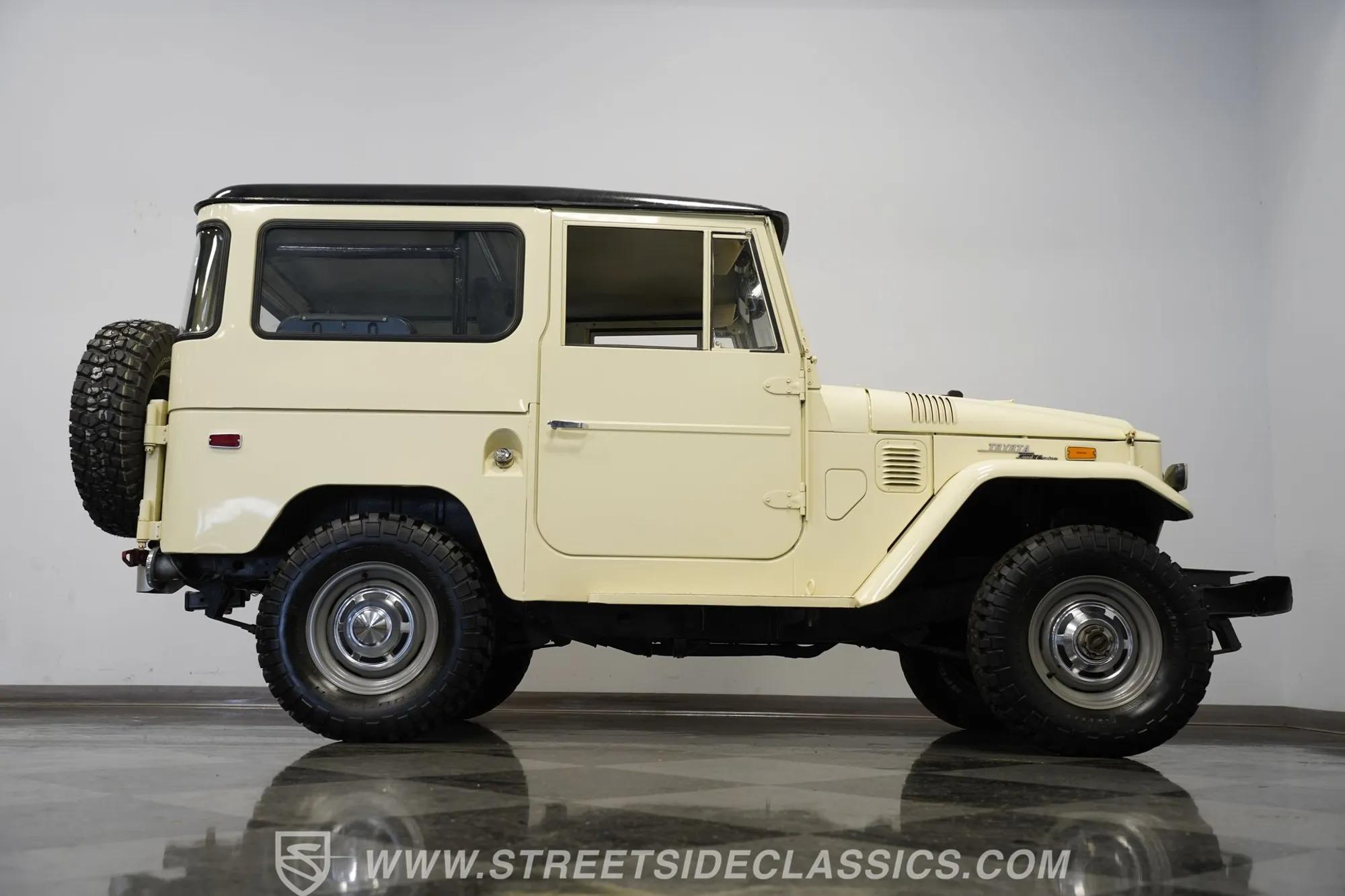 1970 Toyota Land Cruiser FJ40