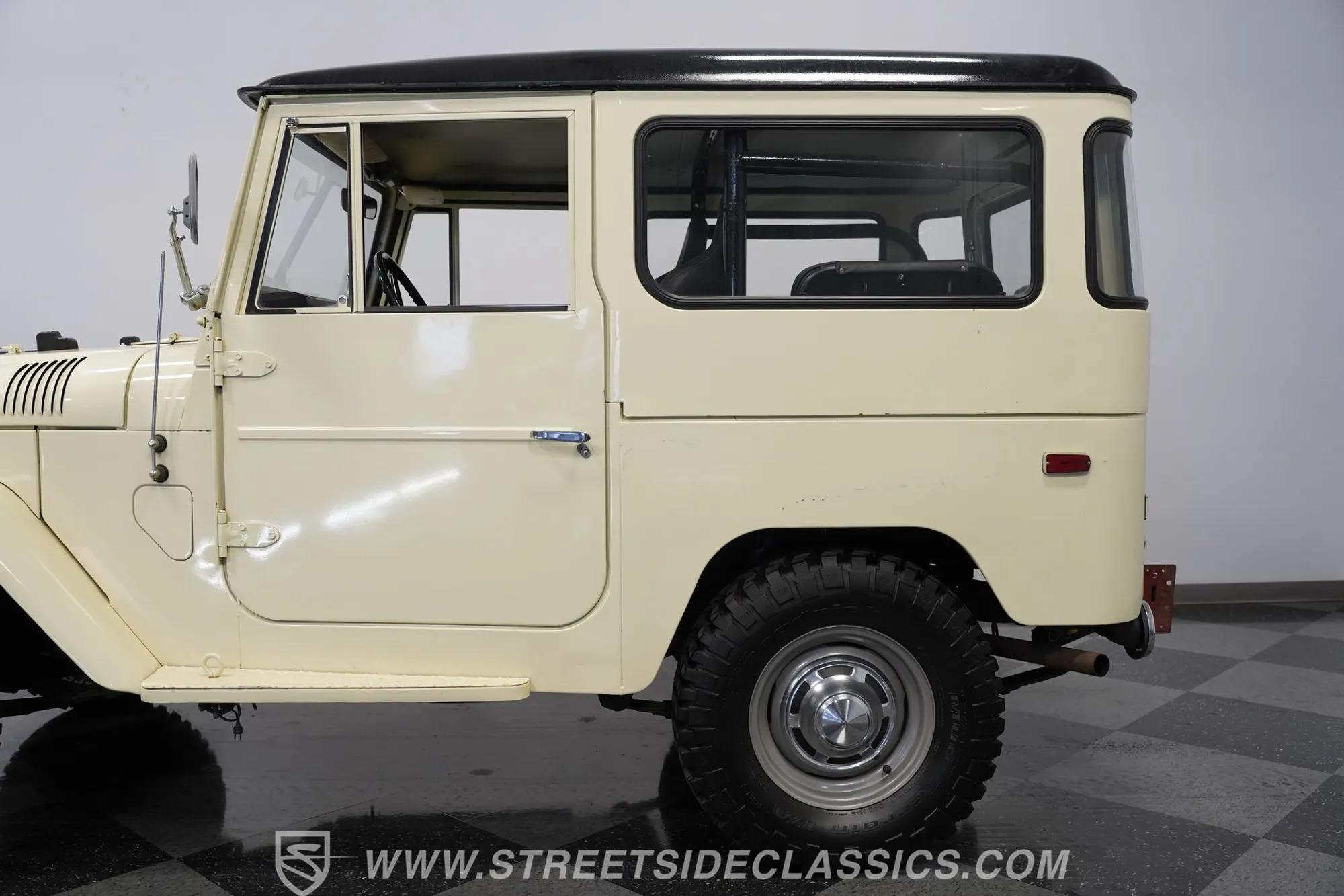 1970 Toyota Land Cruiser FJ40