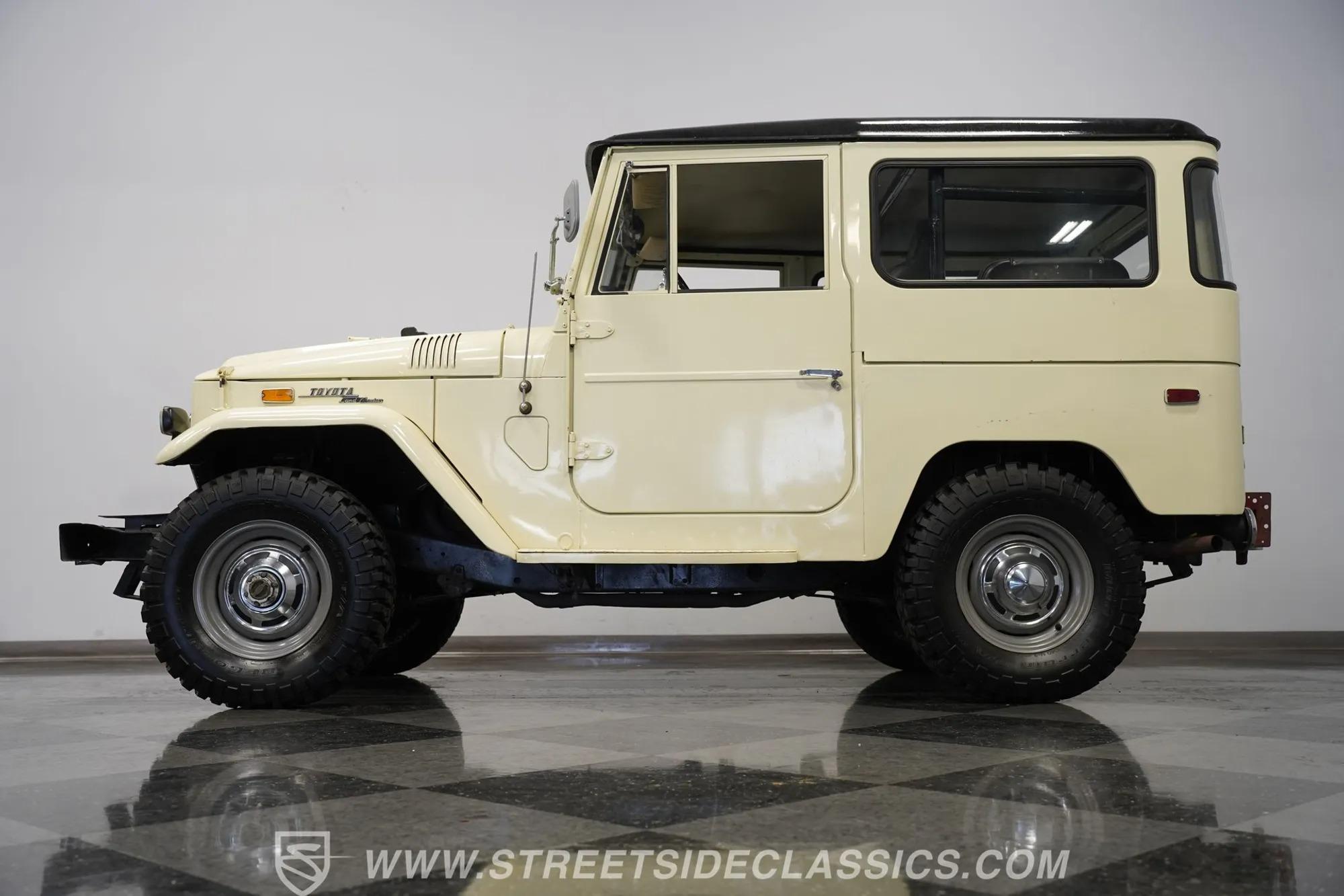 1970 Toyota Land Cruiser FJ40