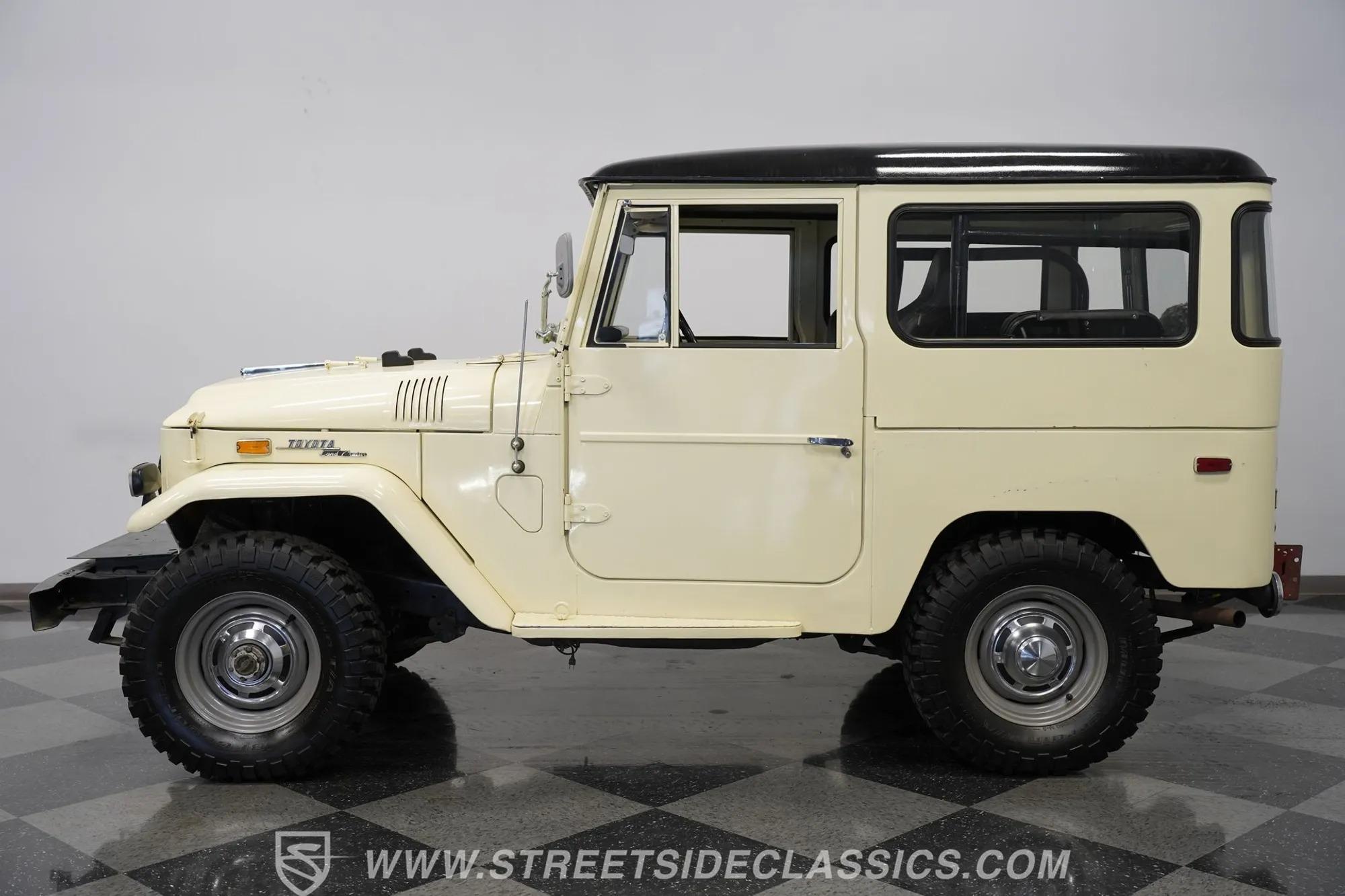1970 Toyota Land Cruiser FJ40
